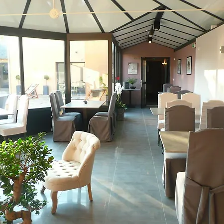 酒店 圣欧班酒店 3*