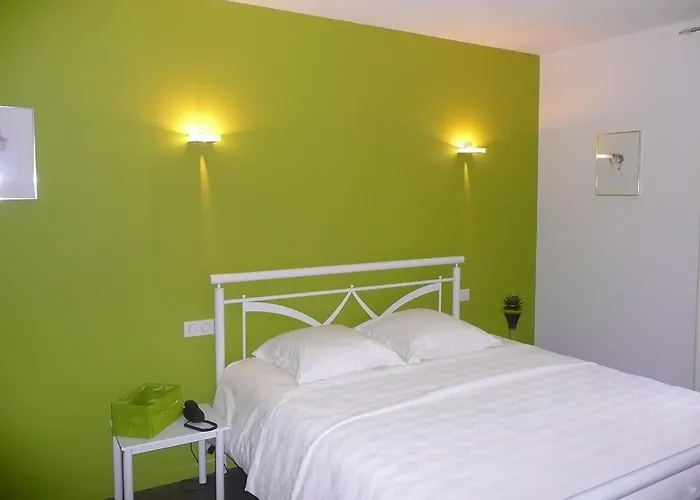 Le Saint Aubin 3* Chevillé